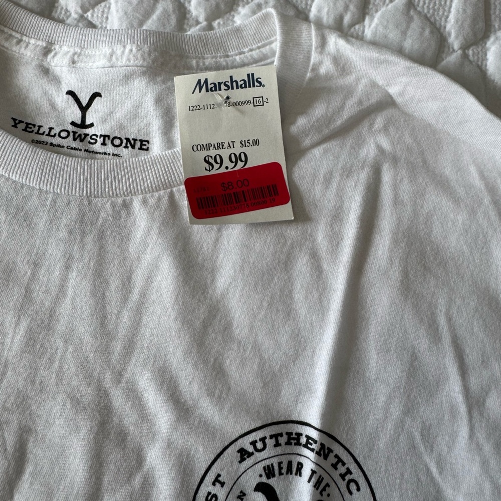 Yellowstone Tee - Picture 7 of 7
